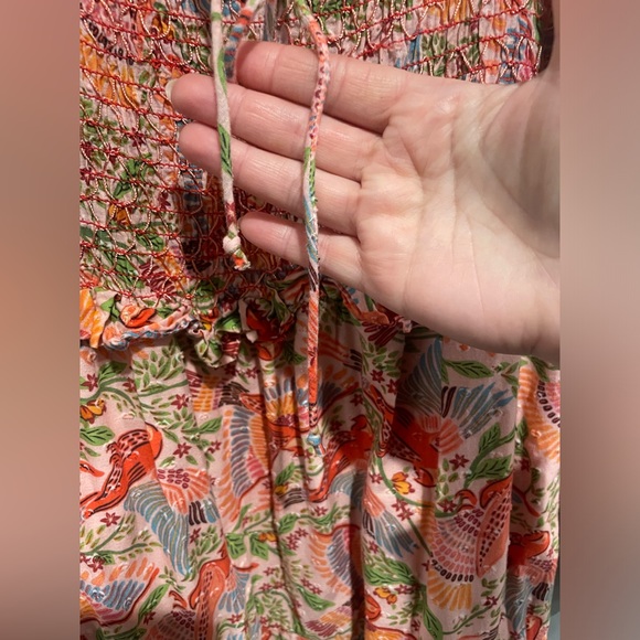 FARM RIO ANTHROPOLOGIE PINK MACAW FLIGHT SMOCKED MIDI DRESS - Picture 11 of 13
